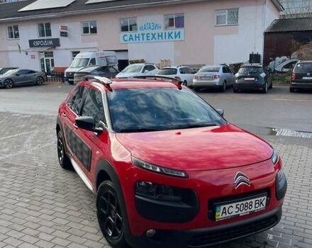 Красный Ситроен C4 Кактус, объемом двигателя 1.2 л и пробегом 173 тыс. км за 10000 $, фото 1 на Automoto.ua