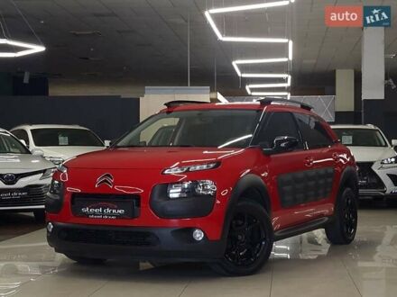 Ситроен C4 Кактус 2018 в Николаеве на Automoto.ua Красный Ситроен C4 Кактус, объемом двигателя 1.2 л и пробегом 136 тыс. км за 11499 $, фото 1 на Automoto.ua
