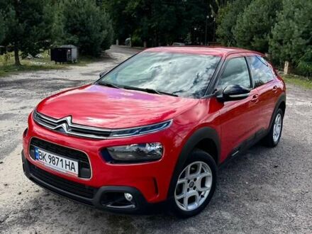 Ситроен C4 Кактус 2020 в Ровно на Automoto.ua Красный Ситроен C4 Кактус, объемом двигателя 1.5 л и пробегом 64 тыс. км за 18500 $, фото 1 на Automoto.ua