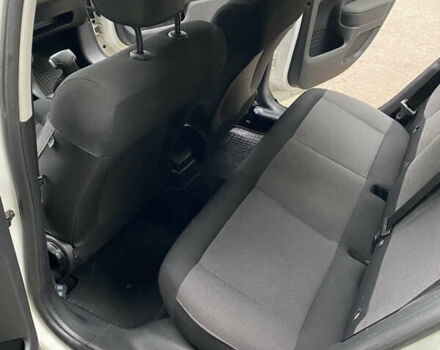 Ситроен C4 Кактус, объемом двигателя 1.6 л и пробегом 210 тыс. км за 9000 $, фото 8 на Automoto.ua