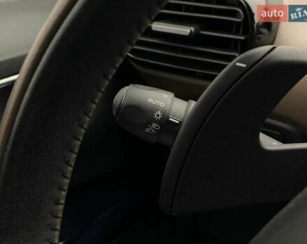 Ситроен C4 Кактус, объемом двигателя 1.2 л и пробегом 70 тыс. км за 10795 $, фото 12 на Automoto.ua
