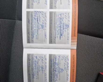 Желтый Ситроен C4 Кактус, объемом двигателя 1.56 л и пробегом 67 тыс. км за 11500 $, фото 10 на Automoto.ua