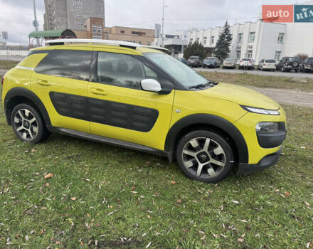 Жовтий Сітроен C4 Кактус, об'ємом двигуна 1.2 л та пробігом 89 тис. км за 9499 $, фото 11 на Automoto.ua