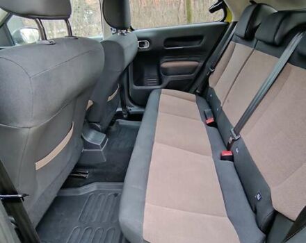 Желтый Ситроен C4 Кактус, объемом двигателя 1.56 л и пробегом 106 тыс. км за 11800 $, фото 25 на Automoto.ua