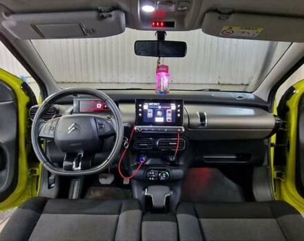 Желтый Ситроен C4 Кактус, объемом двигателя 1.56 л и пробегом 57 тыс. км за 14000 $, фото 12 на Automoto.ua