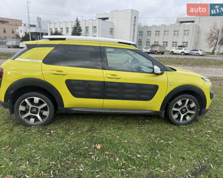 Жовтий Сітроен C4 Кактус, об'ємом двигуна 1.2 л та пробігом 89 тис. км за 9499 $, фото 10 на Automoto.ua