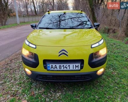 Желтый Ситроен C4 Кактус, объемом двигателя 1.56 л и пробегом 106 тыс. км за 11800 $, фото 55 на Automoto.ua