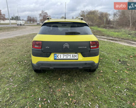 Жовтий Сітроен C4 Кактус, об'ємом двигуна 1.2 л та пробігом 89 тис. км за 9499 $, фото 6 на Automoto.ua