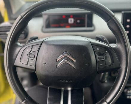 Жовтий Сітроен C4 Кактус, об'ємом двигуна 1.2 л та пробігом 89 тис. км за 9499 $, фото 23 на Automoto.ua