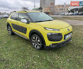 Жовтий Сітроен C4 Кактус, об'ємом двигуна 1.2 л та пробігом 89 тис. км за 9499 $, фото 12 на Automoto.ua