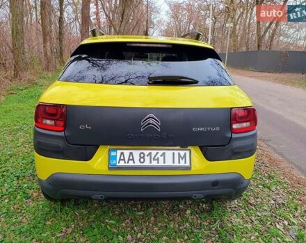 Желтый Ситроен C4 Кактус, объемом двигателя 1.56 л и пробегом 106 тыс. км за 11800 $, фото 10 на Automoto.ua