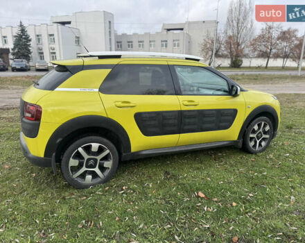 Жовтий Сітроен C4 Кактус, об'ємом двигуна 1.2 л та пробігом 89 тис. км за 9499 $, фото 9 на Automoto.ua
