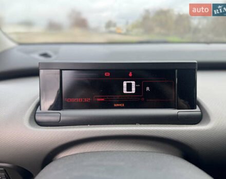 Жовтий Сітроен C4 Кактус, об'ємом двигуна 1.2 л та пробігом 89 тис. км за 9499 $, фото 25 на Automoto.ua