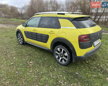 Жовтий Сітроен C4 Кактус, об'ємом двигуна 1.2 л та пробігом 89 тис. км за 9499 $, фото 4 на Automoto.ua