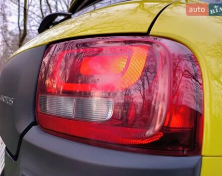 Желтый Ситроен C4 Кактус, объемом двигателя 1.56 л и пробегом 106 тыс. км за 11800 $, фото 45 на Automoto.ua