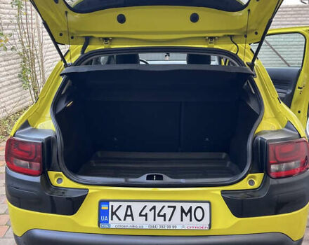 Жовтий Сітроен C4 Кактус, об'ємом двигуна 1.56 л та пробігом 91 тис. км за 12200 $, фото 4 на Automoto.ua
