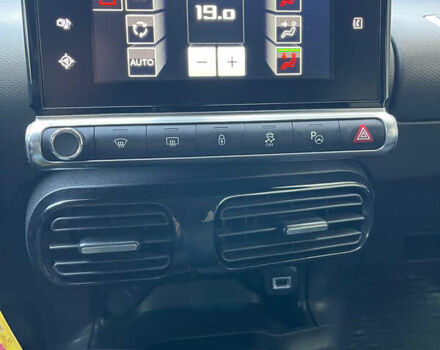 Жовтий Сітроен C4 Кактус, об'ємом двигуна 1.56 л та пробігом 91 тис. км за 12200 $, фото 8 на Automoto.ua