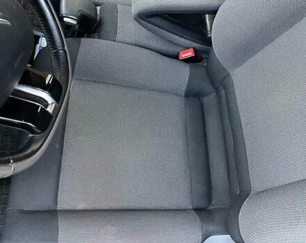 Жовтий Сітроен C4 Кактус, об'ємом двигуна 1.56 л та пробігом 91 тис. км за 12200 $, фото 9 на Automoto.ua