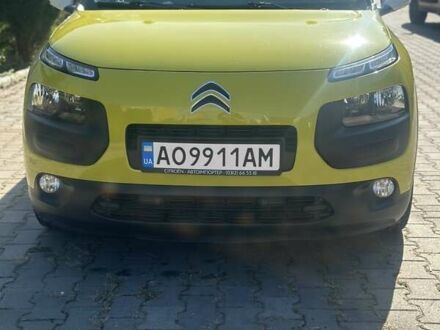 Ситроен C4 Кактус 2016 в Ужгороде на Automoto.ua Желтый Ситроен C4 Кактус, объемом двигателя 1.56 л и пробегом 147 тыс. км за 12000 $, фото 1 на Automoto.ua