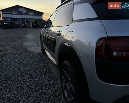 Серый Ситроен C4 Кактус, объемом двигателя 1.2 л и пробегом 100 тыс. км за 9500 $, фото 6 на Automoto.ua