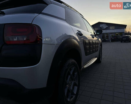 Серый Ситроен C4 Кактус, объемом двигателя 1.2 л и пробегом 100 тыс. км за 9500 $, фото 3 на Automoto.ua