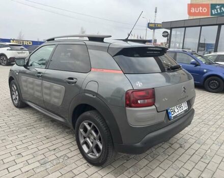 Серый Ситроен C4 Кактус, объемом двигателя 1.2 л и пробегом 157 тыс. км за 9999 $, фото 6 на Automoto.ua