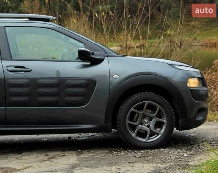 Серый Ситроен C4 Кактус, объемом двигателя 1.56 л и пробегом 208 тыс. км за 9550 $, фото 8 на Automoto.ua