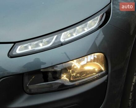 Серый Ситроен C4 Кактус, объемом двигателя 1.56 л и пробегом 208 тыс. км за 9550 $, фото 3 на Automoto.ua