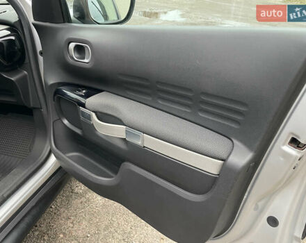 Серый Ситроен C4 Кактус, объемом двигателя 1.6 л и пробегом 2 тыс. км за 9100 $, фото 34 на Automoto.ua