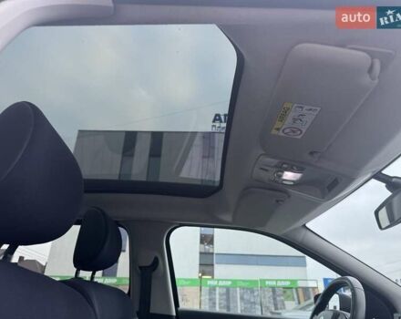 Серый Ситроен C4 Кактус, объемом двигателя 1.2 л и пробегом 157 тыс. км за 9999 $, фото 35 на Automoto.ua