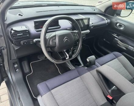Серый Ситроен C4 Кактус, объемом двигателя 1.2 л и пробегом 157 тыс. км за 9999 $, фото 16 на Automoto.ua