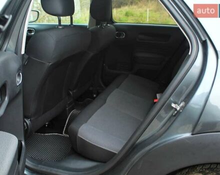 Серый Ситроен C4 Кактус, объемом двигателя 1.56 л и пробегом 208 тыс. км за 9550 $, фото 48 на Automoto.ua