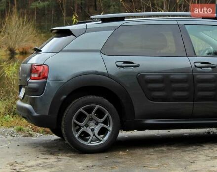 Серый Ситроен C4 Кактус, объемом двигателя 1.56 л и пробегом 208 тыс. км за 9550 $, фото 6 на Automoto.ua