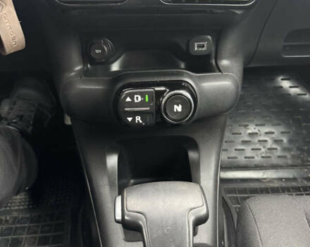 Серый Ситроен C4 Кактус, объемом двигателя 1.6 л и пробегом 220 тыс. км за 8800 $, фото 19 на Automoto.ua