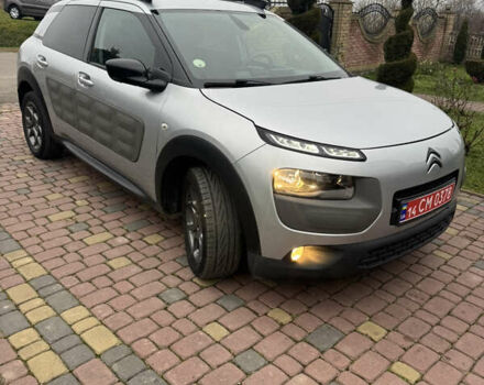 Серый Ситроен C4 Кактус, объемом двигателя 1.6 л и пробегом 220 тыс. км за 8800 $, фото 3 на Automoto.ua