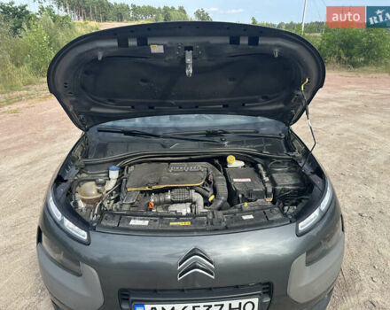Серый Ситроен C4 Кактус, объемом двигателя 1.56 л и пробегом 231 тыс. км за 11000 $, фото 2 на Automoto.ua