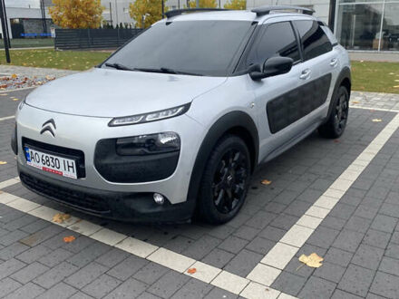 Ситроен C4 Кактус 2015 в Мукачеве на Automoto.ua Серый Ситроен C4 Кактус, объемом двигателя 1.6 л и пробегом 155 тыс. км за 10999 $, фото 1 на Automoto.ua