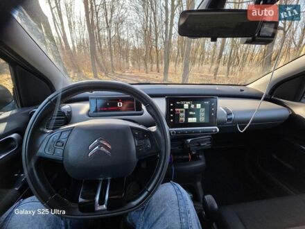 Сірий Сітроен C4 Кактус, об'ємом двигуна 1.56 л та пробігом 214 тис. км за 7600 $, фото 1 на Automoto.ua