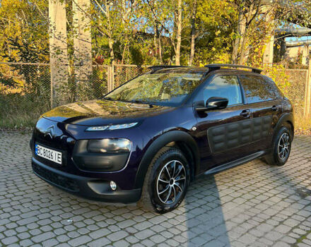 Синий Ситроен C4 Кактус, объемом двигателя 1.56 л и пробегом 120 тыс. км за 11500 $, фото 4 на Automoto.ua