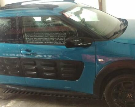 Синий Ситроен C4 Кактус, объемом двигателя 1.2 л и пробегом 140 тыс. км за 11750 $, фото 4 на Automoto.ua