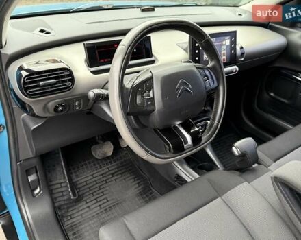 Синий Ситроен C4 Кактус, объемом двигателя 1.2 л и пробегом 67 тыс. км за 11500 $, фото 50 на Automoto.ua