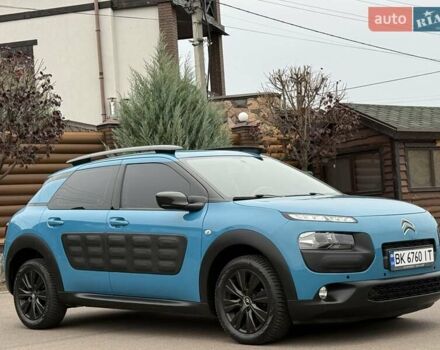 Синий Ситроен C4 Кактус, объемом двигателя 1.2 л и пробегом 67 тыс. км за 11500 $, фото 19 на Automoto.ua