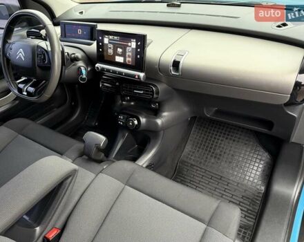 Синий Ситроен C4 Кактус, объемом двигателя 1.2 л и пробегом 67 тыс. км за 11500 $, фото 63 на Automoto.ua