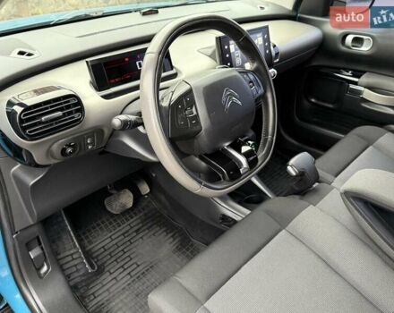 Синий Ситроен C4 Кактус, объемом двигателя 1.2 л и пробегом 67 тыс. км за 11500 $, фото 48 на Automoto.ua