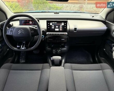 Синий Ситроен C4 Кактус, объемом двигателя 1.2 л и пробегом 67 тыс. км за 11500 $, фото 65 на Automoto.ua