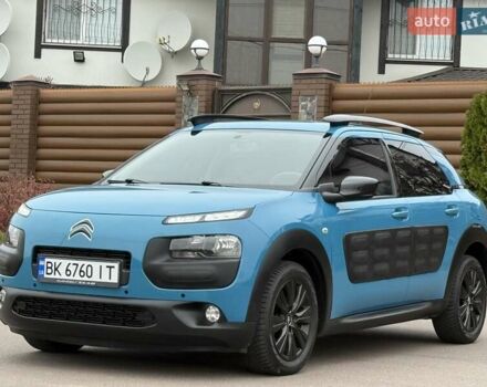 Синий Ситроен C4 Кактус, объемом двигателя 1.2 л и пробегом 67 тыс. км за 11500 $, фото 6 на Automoto.ua