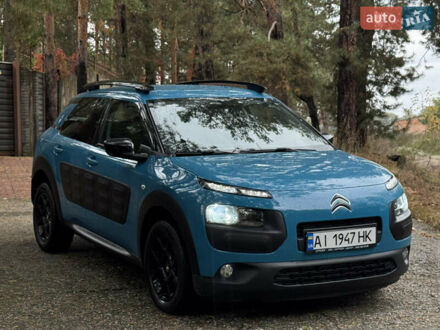Ситроен C4 Кактус 2017 в Киеве на Automoto.ua Синий Ситроен C4 Кактус, объемом двигателя 1.2 л и пробегом 53 тыс. км за 11400 $, фото 1 на Automoto.ua