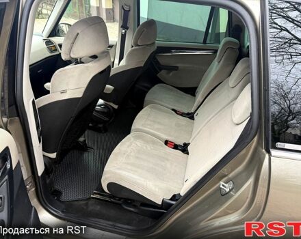 Бежевый Ситроен Ц4 Гранд Пикассо, объемом двигателя 1.6 л и пробегом 260 тыс. км за 5000 $, фото 11 на Automoto.ua