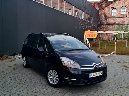 Черный Ситроен Ц4 Гранд Пикассо, объемом двигателя 1.6 л и пробегом 293 тыс. км за 4750 $, фото 1 на Automoto.ua