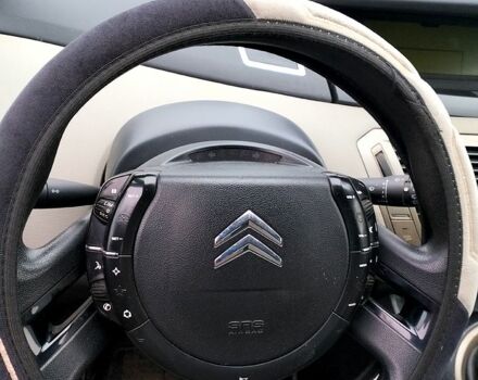 Серый Ситроен Ц4 Гранд Пикассо, объемом двигателя 1.6 л и пробегом 308 тыс. км за 4500 $, фото 6 на Automoto.ua